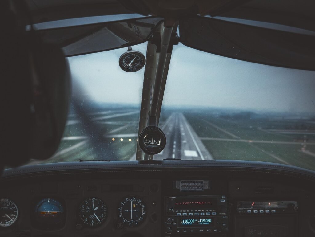 cockpit, aircraft, runway, flying, aviation, airport, propeller plane, rotor, airplane, transportation, plane, aircraft, runway, runway, aviation, aviation, airport, airport, airport, airport, airport, airplane, airplane, airplane, airplane, plane, plane, plane, plane